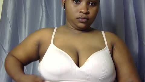 stella online show from 11-07-25, 03:56