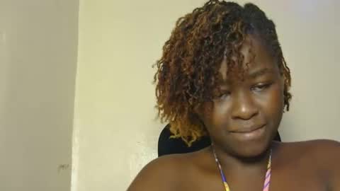 Snapshot of african_sluttygal chatting on 11-11-25, 07:47 african_sluttygal online show from 11-11-25, 07:47