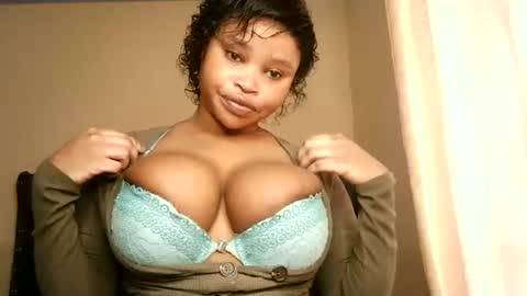 Snapshot of africanboobies24 chatting on 07-21-26, 09:11 africanboobies24 online show from 07-21-26, 09:11