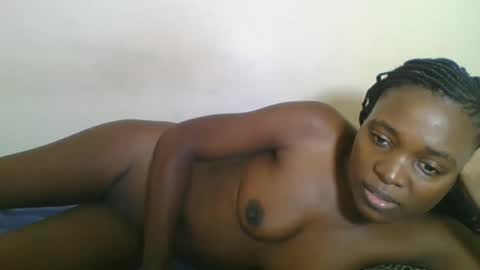 Yvonne online show from 04-10-26, 09:30