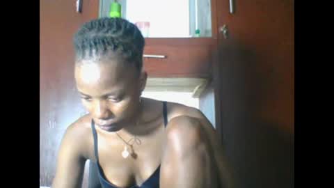 Snapshot of africanprincess24 chatting on 02-08-25, 03:08 PHOEBE online show from 02-08-25, 03:08