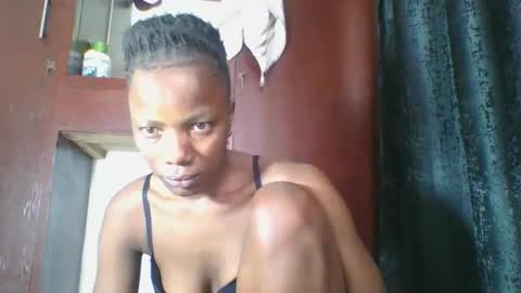 Snapshot of africanprincess24 chatting on 02-22-25, 03:56 PHOEBE online show from 02-22-25, 03:56
