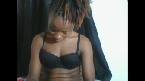 Snapshot of africanprincess24 chatting on 03-06-25, 07:47 PHOEBE online show from 03-06-25, 07:47