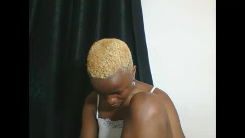 Snapshot of africanprincess24 chatting on 10-10-25, 11:42 PHOEBE online show from 10-10-25, 11:42