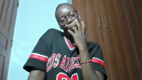 Leah online show from 03-05-25, 12:05