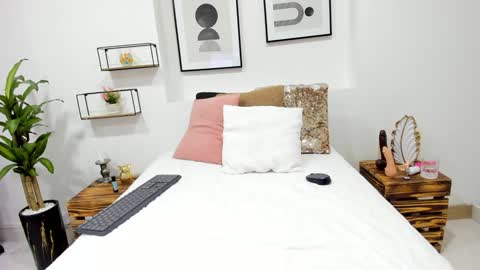 Afrodita online show from 01-28-25, 07:43