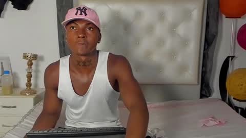 Snapshot of afroditaandc chatting on 03-09-26, 12:53 afroditaandc online show from 03-09-26, 12:53