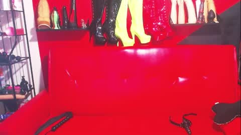 Snapshot of afroditagun666 chatting on 03-25-26, 07:09 AfroditaGun666 online show from 03-25-26, 07:09