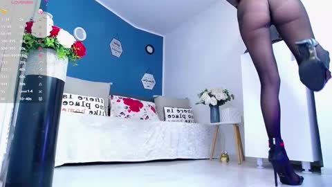 Amalia online show from 02-19-26, 04:03