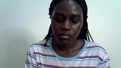 Snapshot of afronubians chatting on 02-19-25, 05:49 afronubians online show from 02-19-25, 05:49