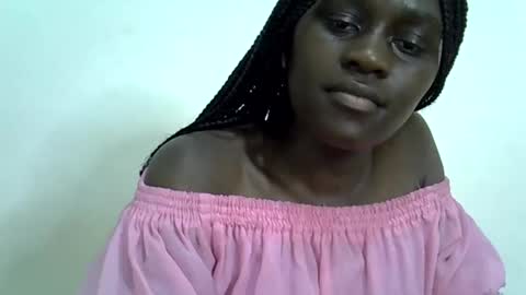 Snapshot of afronubians chatting on 02-23-25, 04:13 afronubians online show from 02-23-25, 04:13