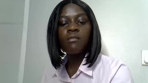 Snapshot of afronubians chatting on 09-14-25, 06:01 afronubians online show from 09-14-25, 06:01