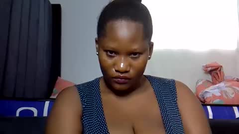 Snapshot of afronubians chatting on 11-08-25, 08:25 afronubians online show from 11-08-25, 08:25