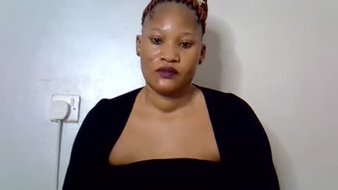 Snapshot of afronubians chatting on 02-17-26, 08:22 afronubians online show from 02-17-26, 08:22