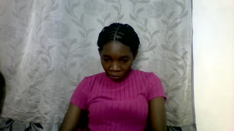 pink  and josphen online show from 01-31-25, 09:48