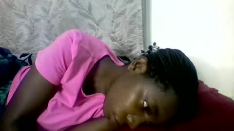 pink  and josphen online show from 02-02-25, 09:08