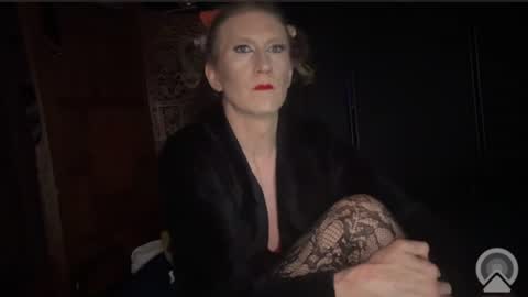 Me Myself  Irene online show from 07-03-26, 08:43