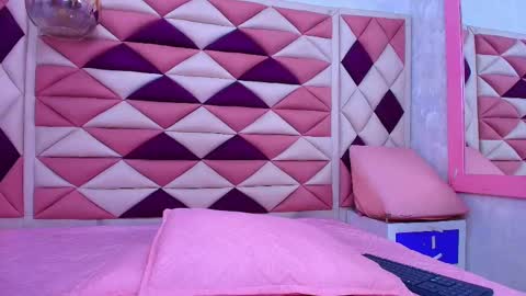 Ana online show from 09-30-25, 11:59