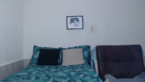 Agatha online show from 04-14-26, 03:23