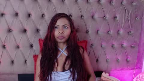 Snapshot of agata_grubisic chatting on 02-25-25, 11:00 Agata grubisic online show from 02-25-25, 11:00