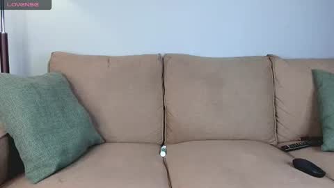 Snapshot of agata_haris chatting on 06-30-26, 03:07 Agata online show from 06-30-26, 03:07
