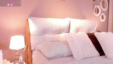 Agata Lauret online show from 05-27-26, 11:35