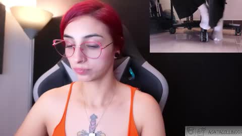 Agata Collinss online show from 02-13-26, 03:57