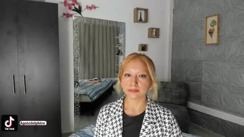 Agatadelphine online show from 02-16-26, 01:29