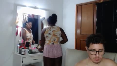 independent model online show from 02-16-26, 06:42