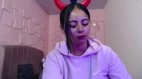 Agatha online show from 01-06-26, 12:20