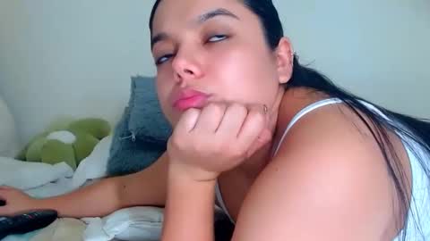 Agatha online show from 05-15-26, 11:56