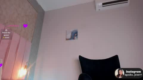 agatha_jener online show from 04-05-26, 11:40