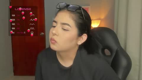 Cat online show from 02-10-26, 04:05