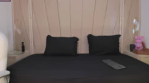 Agatha Steel online show from 03-06-26, 07:54