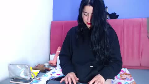 agathacorlincm101 online show from 02-19-25, 12:55