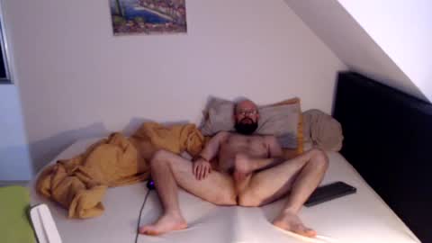 Snapshot of age_of_pleasure chatting on 07-19-26, 11:36 age_of_pleasure online show from 07-19-26, 11:36
