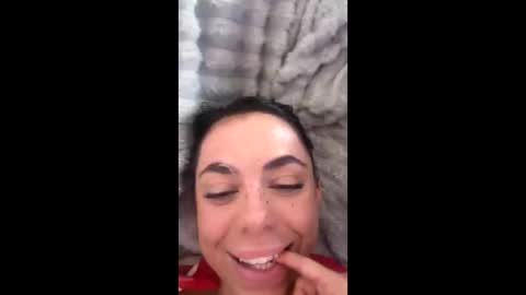 Mila online show from 09-18-25, 04:14