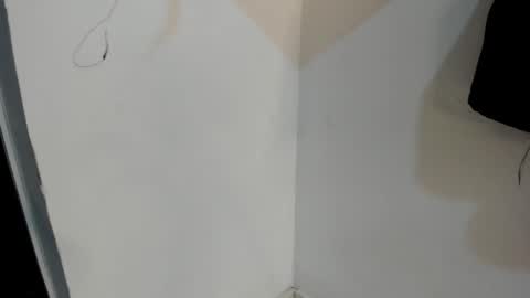 agnes_jones online show from 10-29-25, 10:22