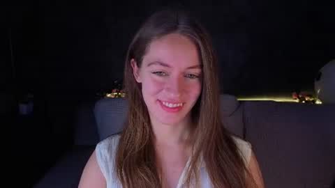Snapshot of agnes_wells chatting on 06-20-26, 01:19 agnes wells online show from 06-20-26, 01:19