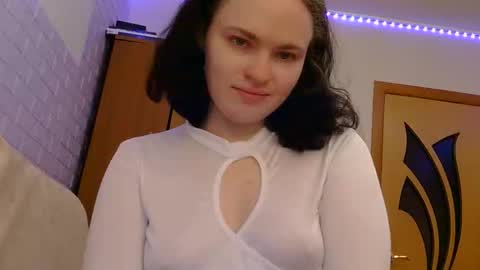 Agnettta online show from 09-15-25, 05:51