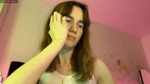 Snapshot of agniia257 chatting on 06-16-26, 01:30 Kleya online show from 06-16-26, 01:30