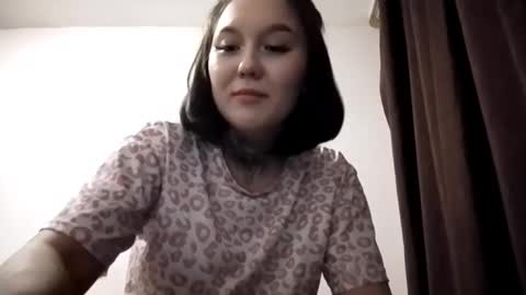 Snapshot of agnusherendeen chatting on 03-26-26, 04:23 Sofia online show from 03-26-26, 04:23