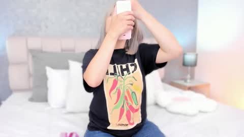 Snapshot of ah_mara chatting on 12-03-25, 11:41 Ahmara online show from 12-03-25, 11:41