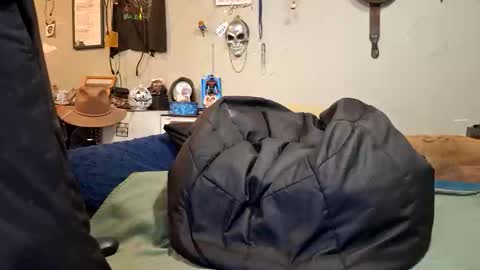 Snapshot of ahardmaniam chatting on 01-08-26, 05:48 Jimmy online show from 01-08-26, 05:48