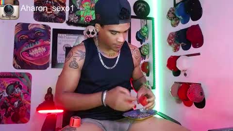 Aharon  Zamora online show from 01-19-25, 02:47