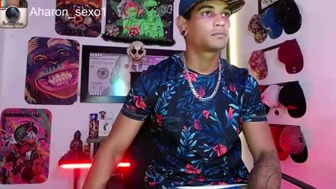 Aharon  Zamora online show from 01-21-25, 01:11