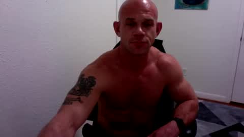 Snapshot of ahern1985 chatting on 09-14-25, 03:49 ahern1985 online show from 09-14-25, 03:49