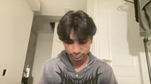 Snapshot of ahmedkhan632131 chatting on 07-01-26, 04:47 Dylan online show from 07-01-26, 04:47