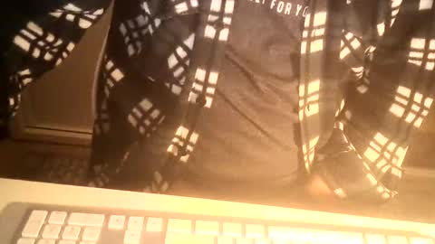 Snapshot of ahmole chatting on 01-02-25, 03:15 Ole online show from 01-02-25, 03:15