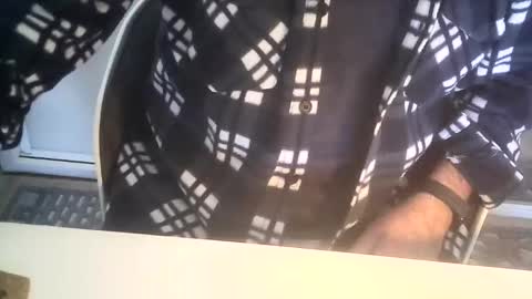 Snapshot of ahmole chatting on 01-02-25, 11:31 Ole online show from 01-02-25, 11:31